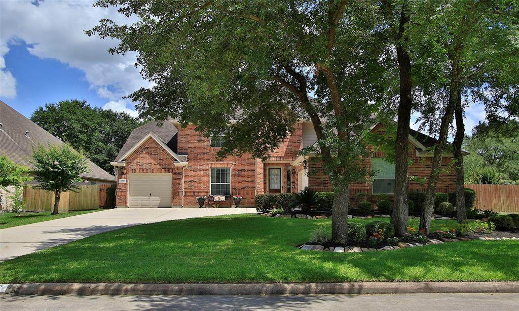 5527 Darschelle Drive - Photo 1