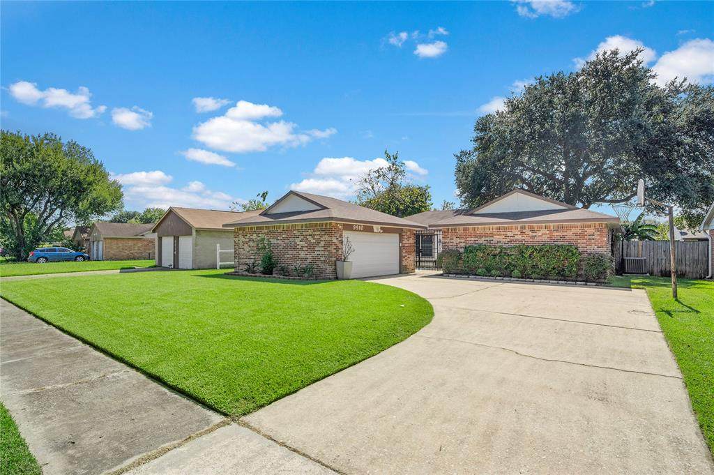 9910 Willmont Road - Photo 1