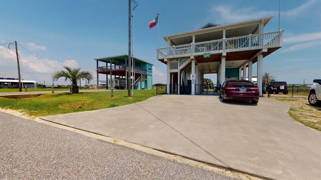 908 Monkhouse Drive - Photo 1
