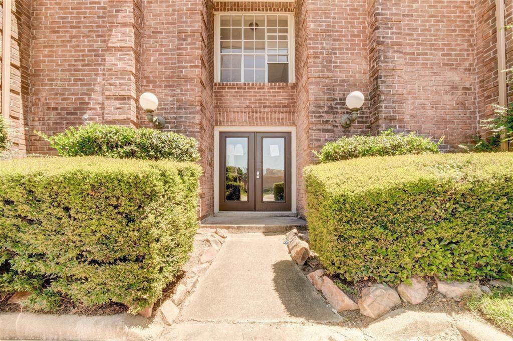 12400 Overbrook Lane - Photo 1