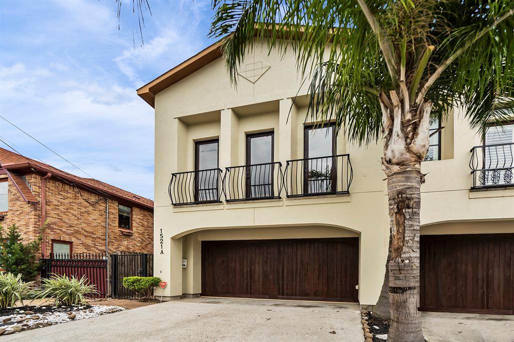 1521 Dunlavy Street - Photo 1