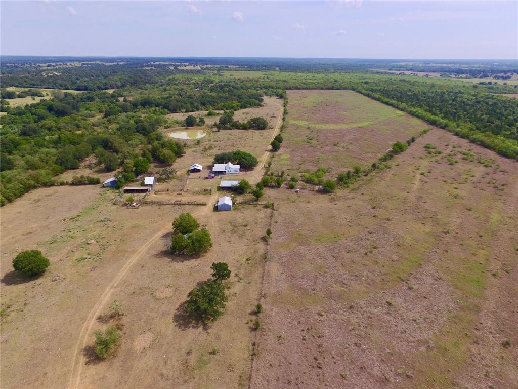 694 Fm 1296 - Photo 1