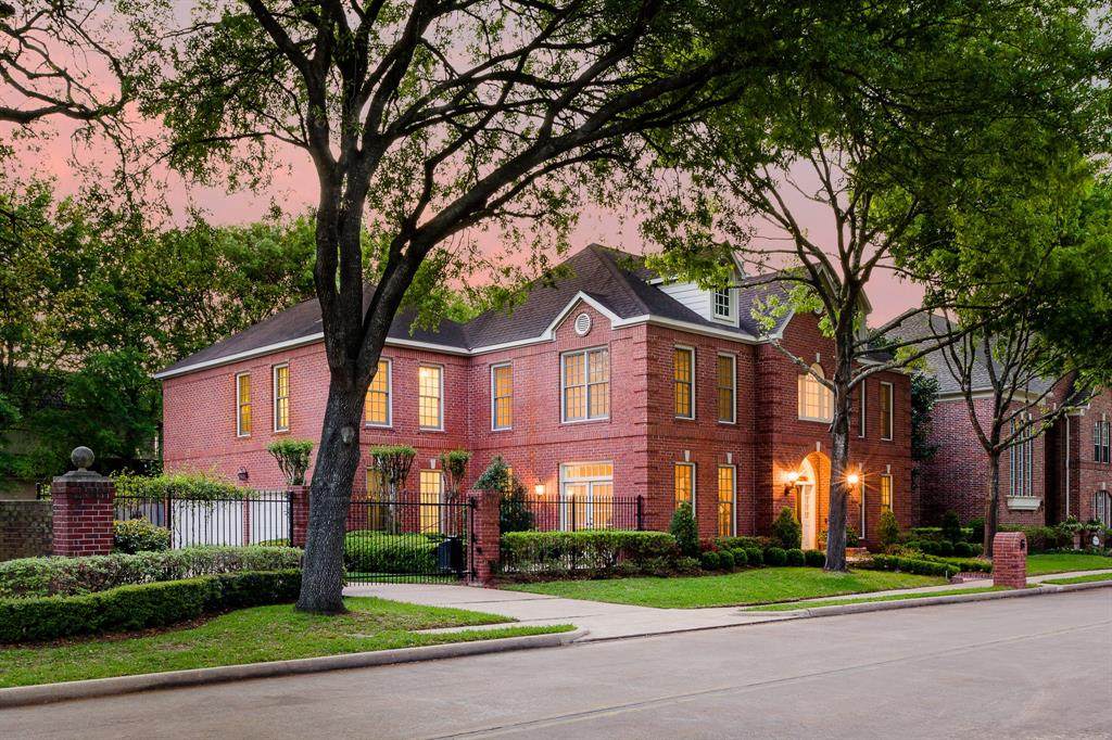 1 Pin Oak Estates Drive - Photo 1