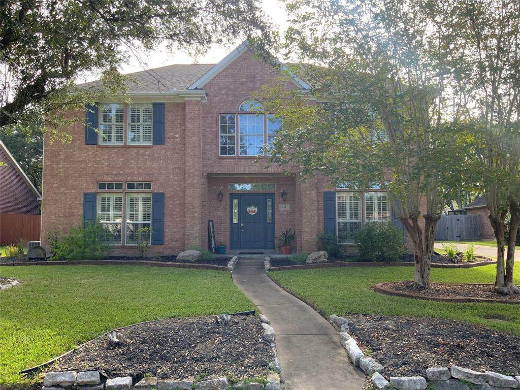 111 Plum Circle - Photo 1