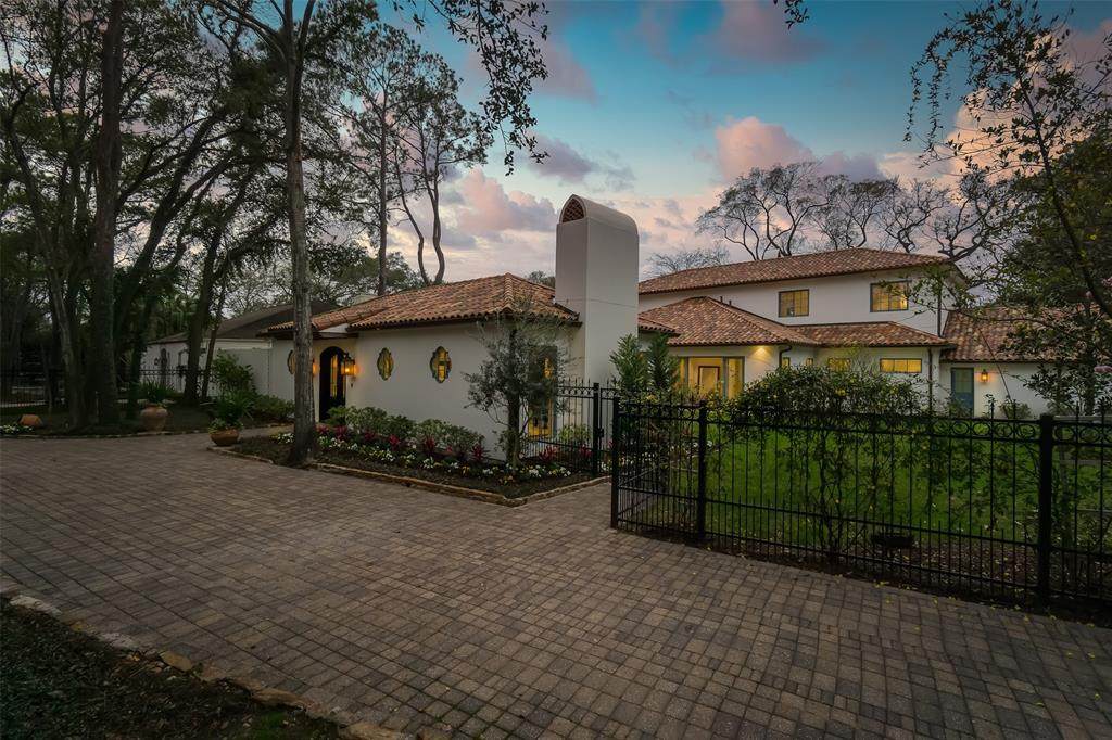 70 Broad Oaks Drive - Photo 1