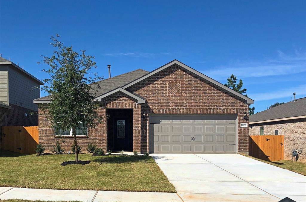 8862 Oval Glass Street - Photo 1