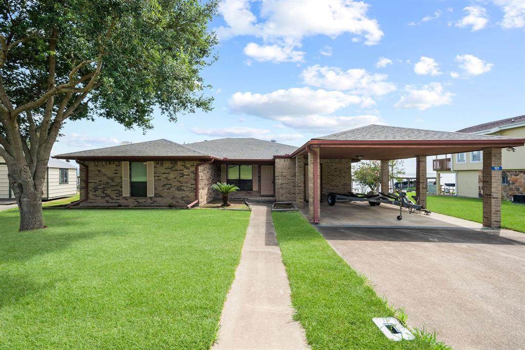 121 Fishermans Bend Drive - Photo 1