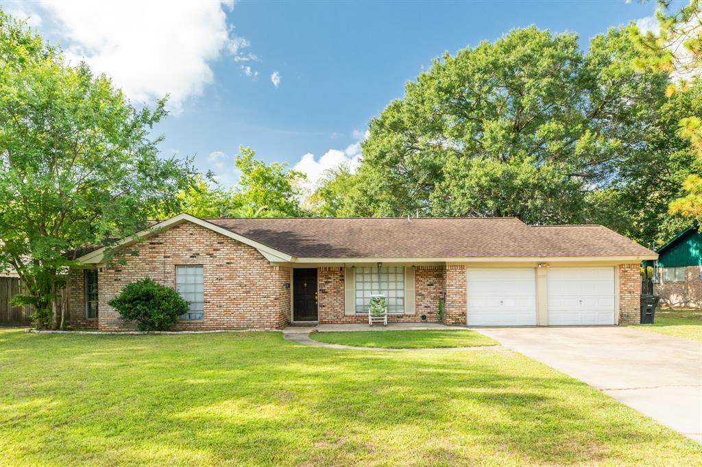 1205 Carmie Street - Photo 1