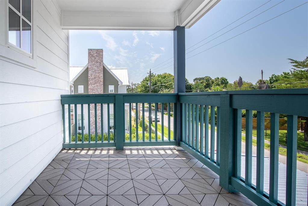5306 South Capitol Street - Photo 1
