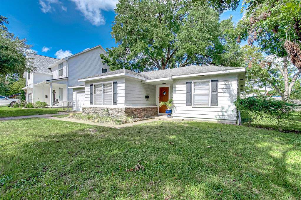 8518 Forum Drive Drive - Photo 1