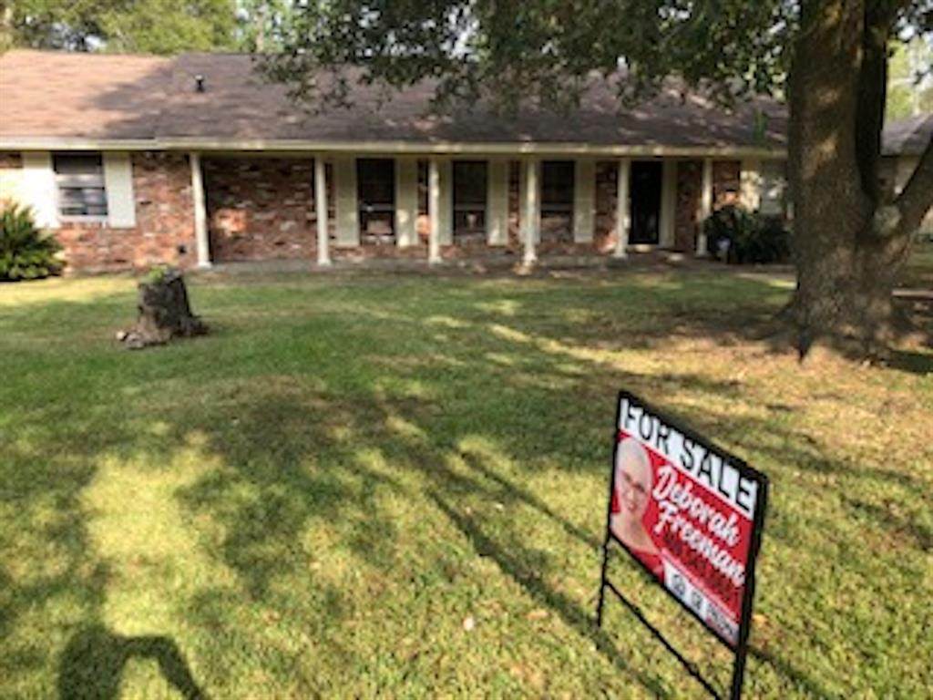 285 Caldwood Drive - Photo 1