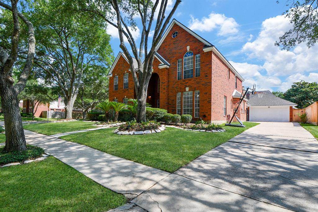4003 Bountiful Crest Lane - Photo 1
