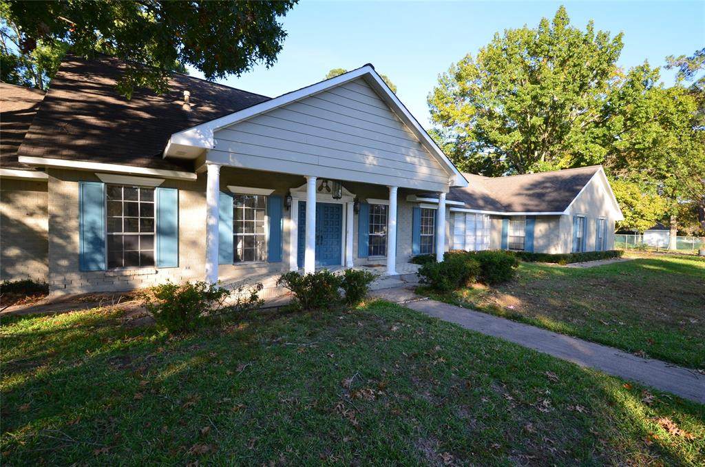 25072 Lakeside Drive - Photo 1
