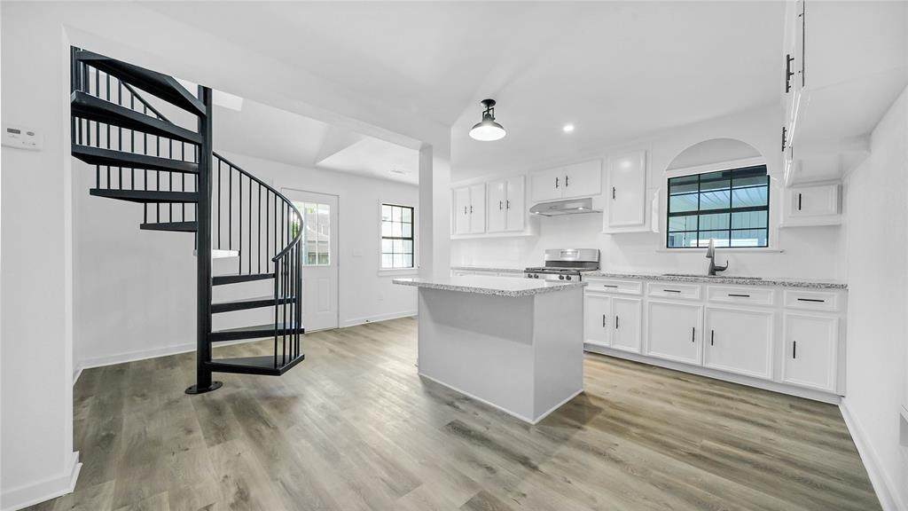 7616 Elm Street - Photo 1