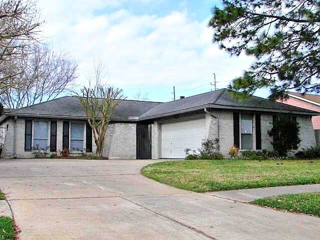 310 Gentilly Drive - Photo 1