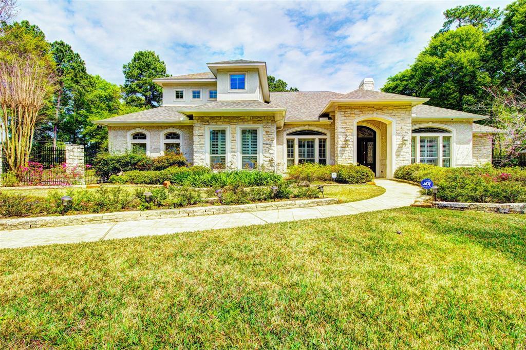 17214 Lakeway Park - Photo 1