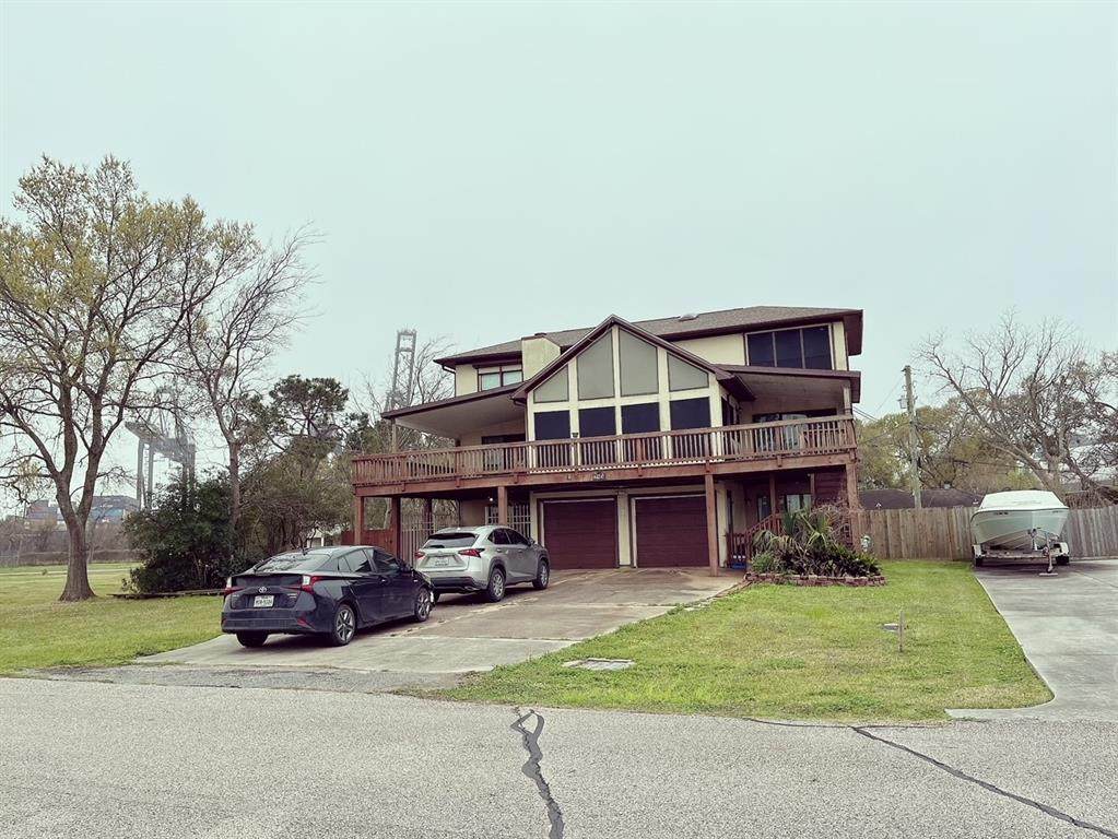215 Bay Colony Drive - Photo 1