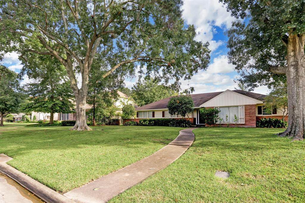 5375 Tilbury Drive - Photo 1