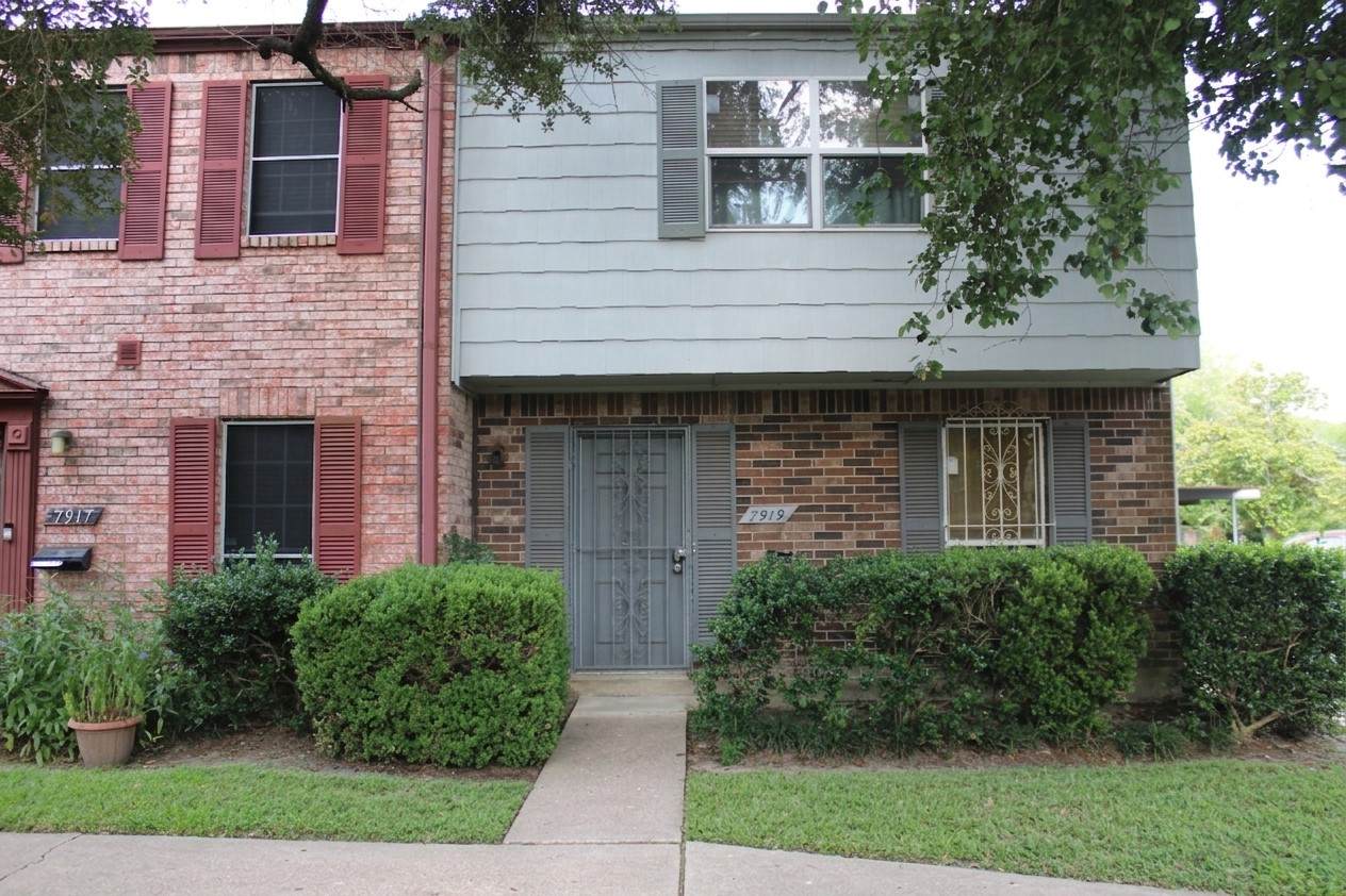 7919 Grove Ridge Drive - Photo 1