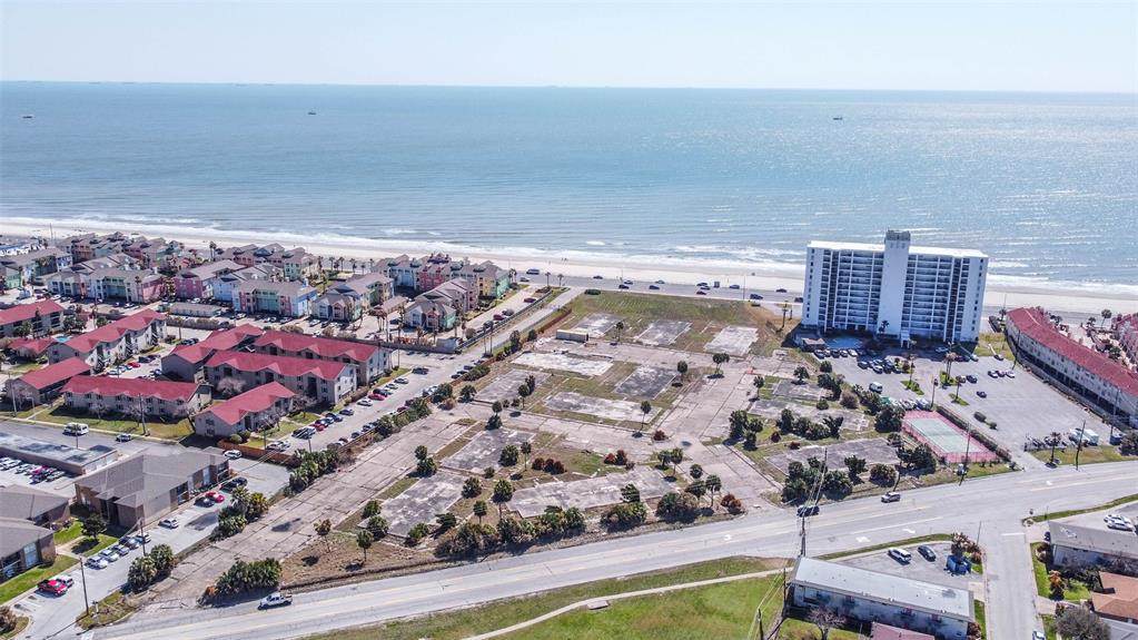 7300 Seawall Boulevard - Photo 1