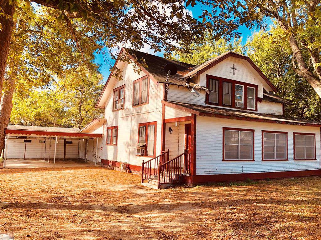806 Baumgarten Street - Photo 1 806 Baumgarten Street - Photo 1