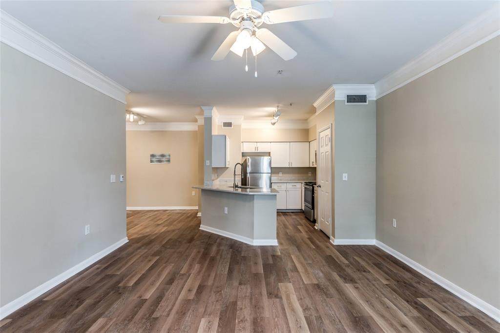 11666 N Gulf Pointe Dr - Photo 1