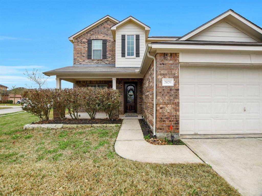 2929 Silver Landing Lane - Photo 1