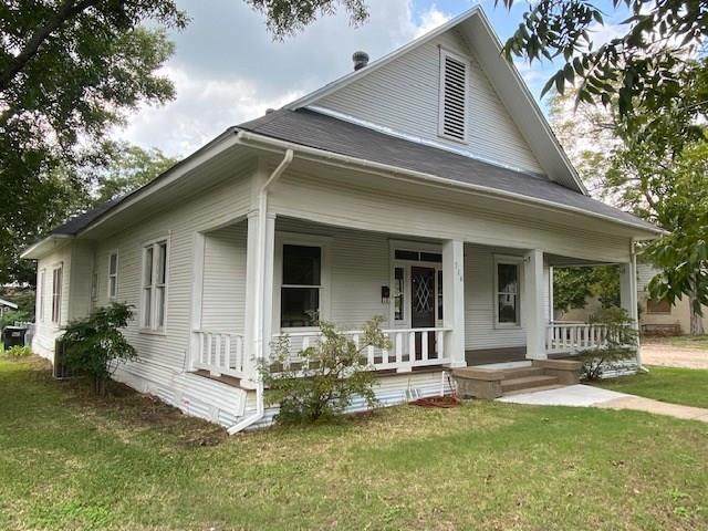 516 Cedar Street - Photo 1