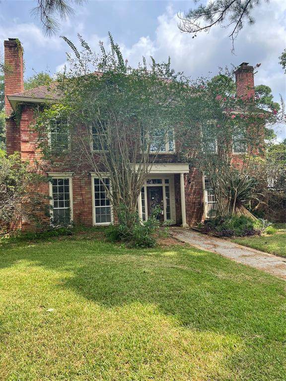 5203 Laurelwood Drive - Photo 1