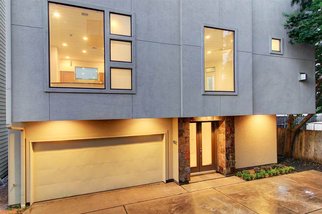 902 Roy Street - Photo 1