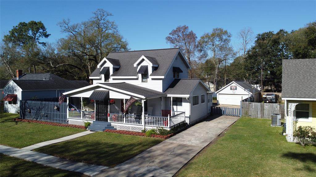 4621 Evergreen Drive - Photo 1