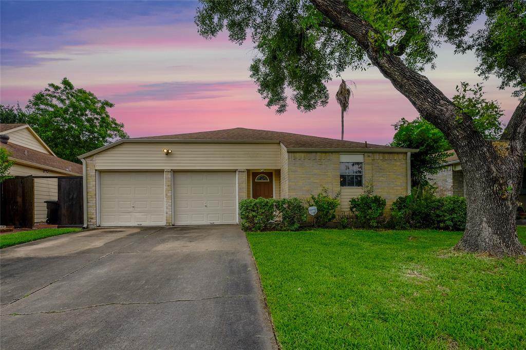 8903 Kindlewood Drive - Photo 1