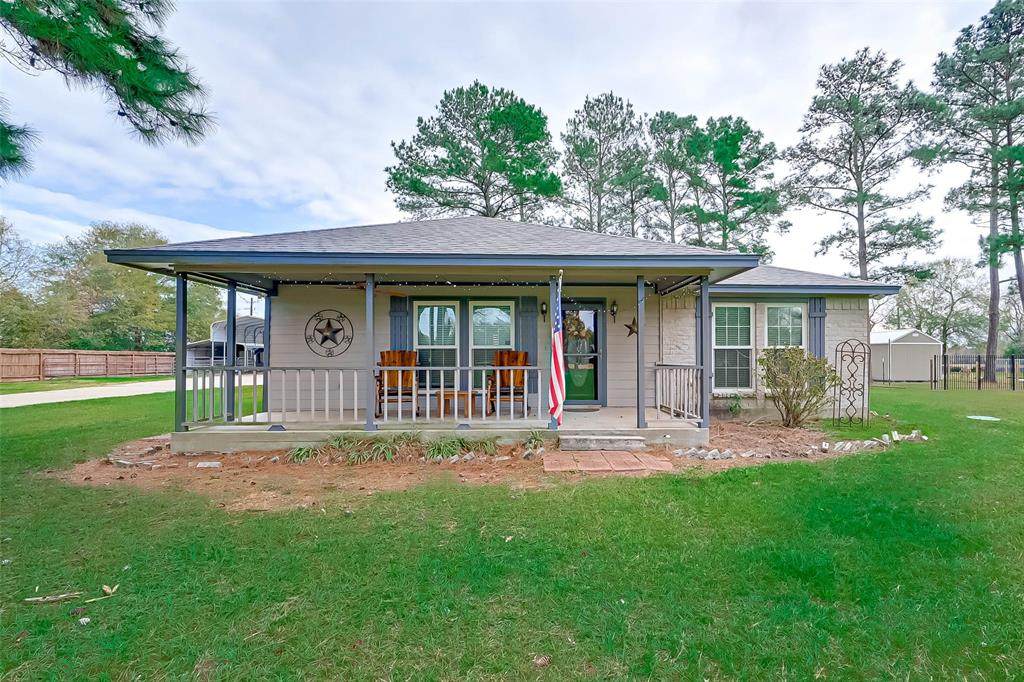 32102 Grapevine Street - Photo 1