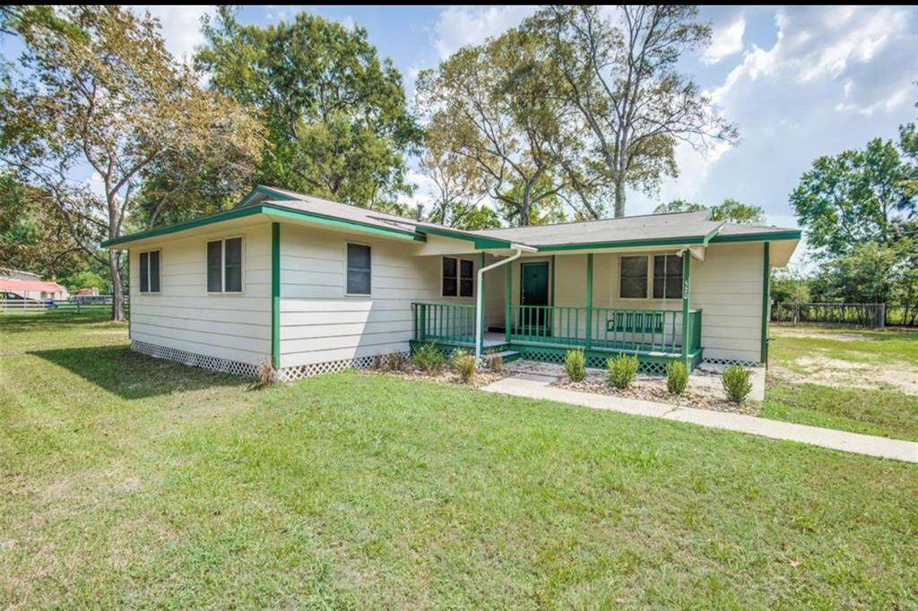 520 County Road 6768 - Photo 1
