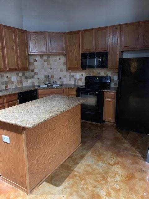 2115 N Runnels St - Photo 1