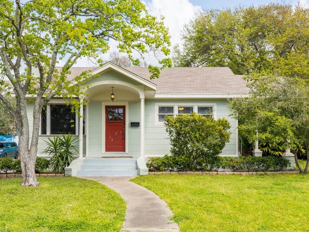 4528 Ave R 1/2 - Photo 1