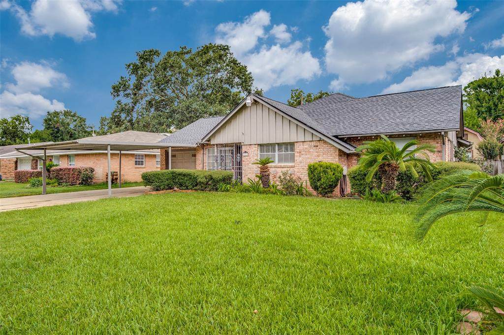 2322 Ansbury Drive - Photo 1