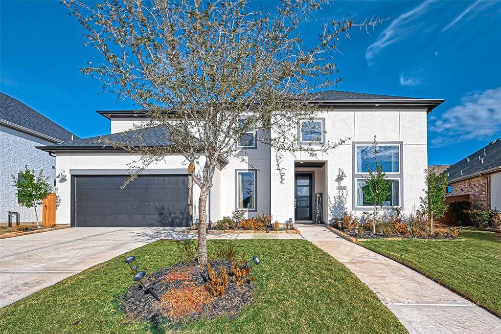6330 Prairie Landing Boulevard - Photo 1