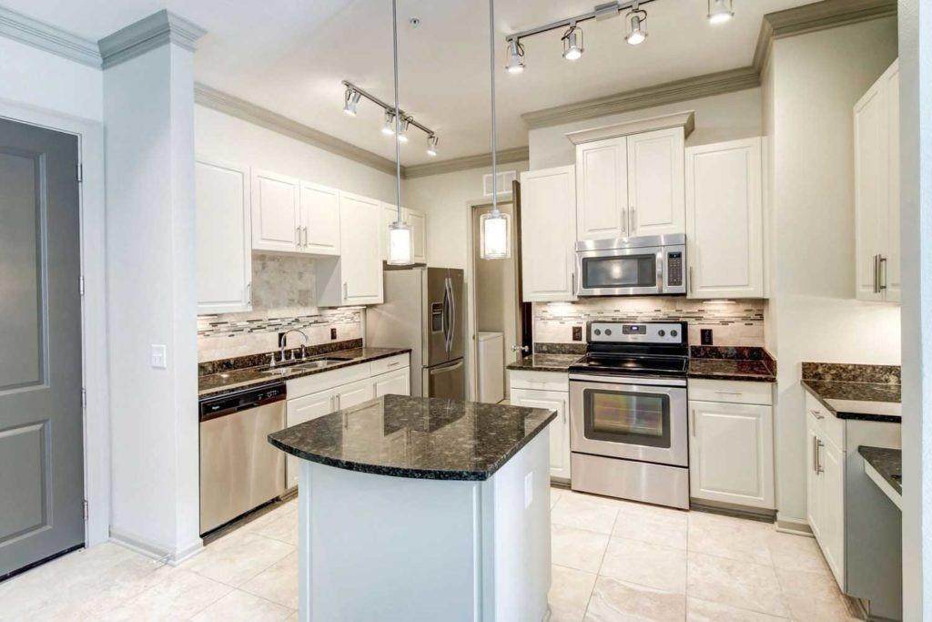 3505 Sam Houston Pkwy Parkway - Photo 1