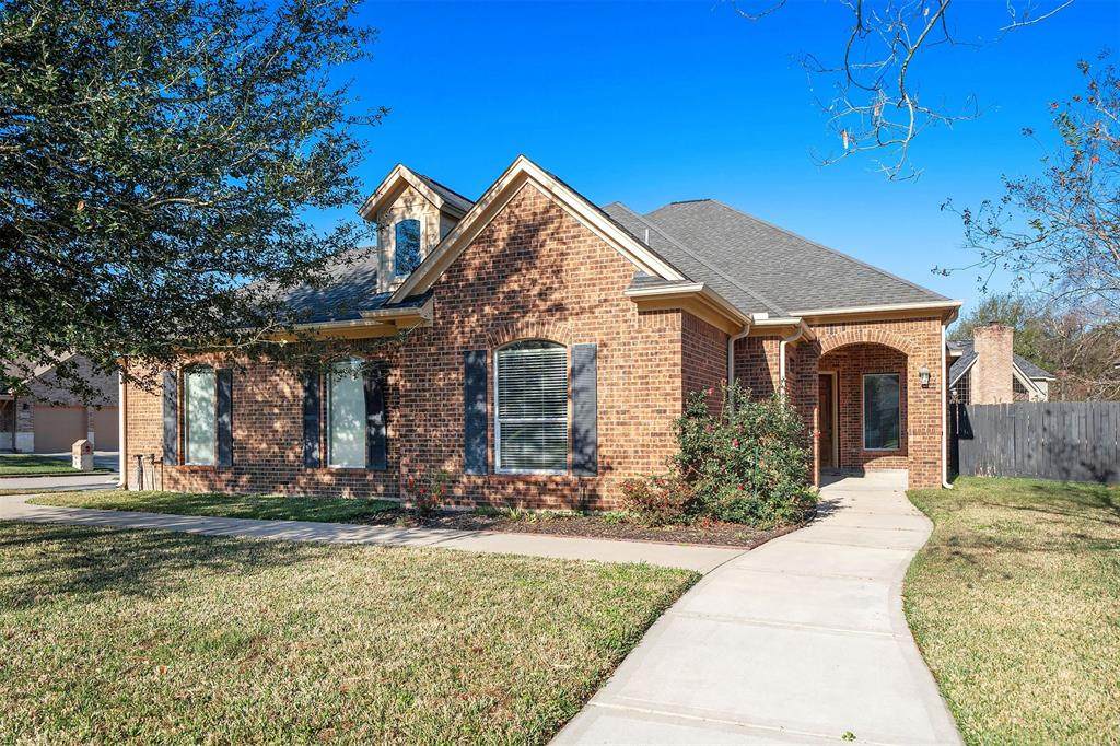 5302 Montego Cove Drive - Photo 1