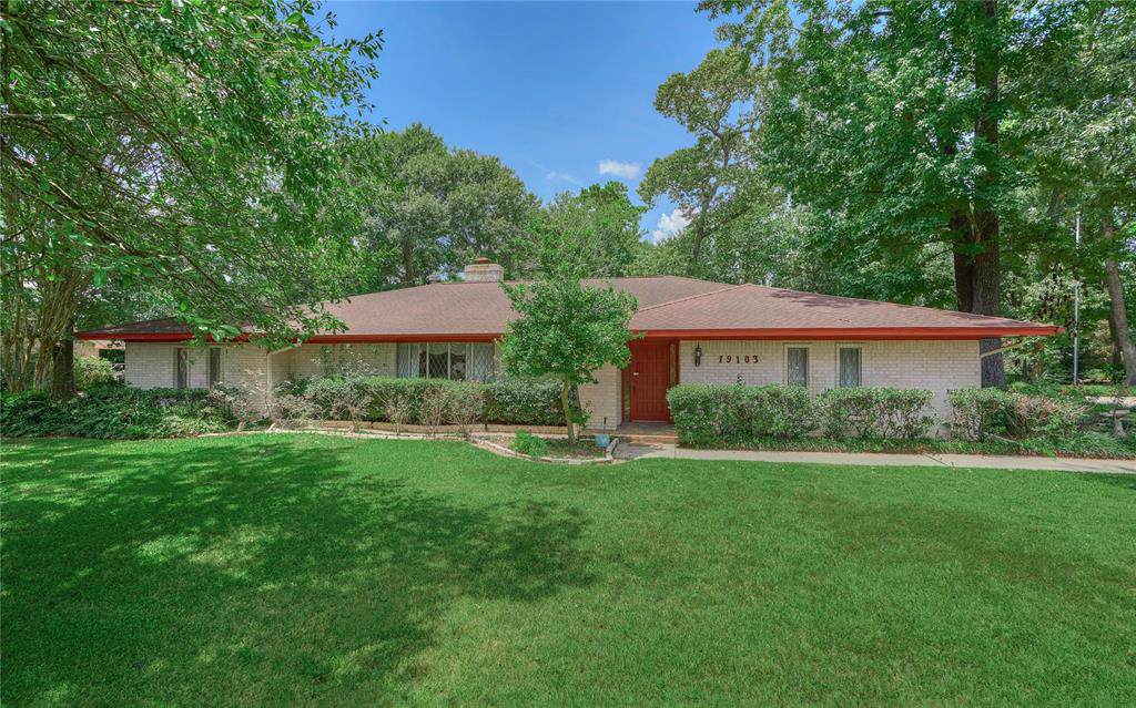 19103 Challe Circle - Photo 1