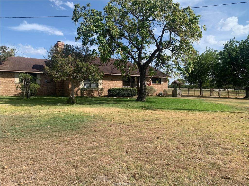 126 County Road 173 - Photo 1