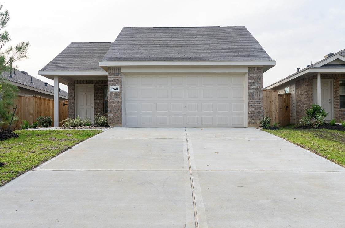 2802 Via Augusta Drive - Photo 1