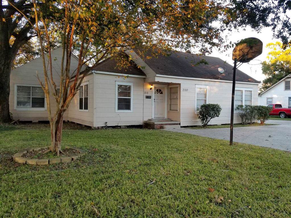 210 Park Street - Photo 1