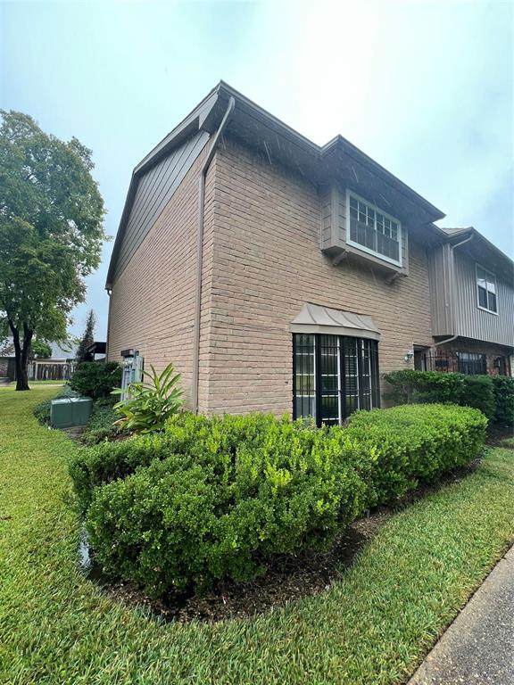 7126 Crownwest Street - Photo 1