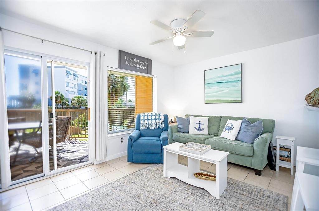 9520 Seawall Boulevard - Photo 1