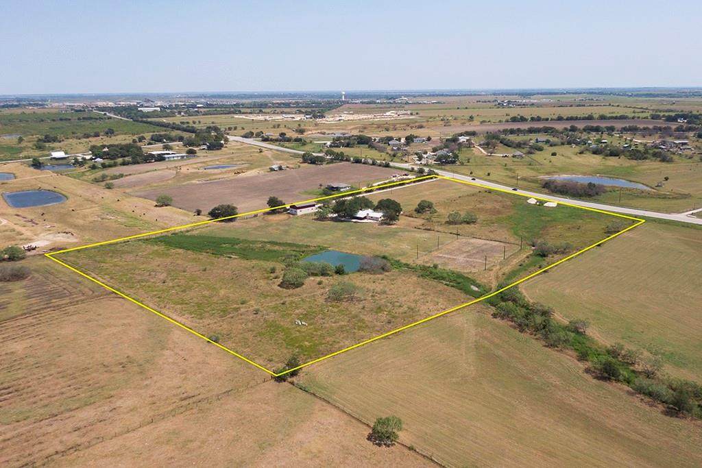 4602 Old Bastrop Highway - Photo 1