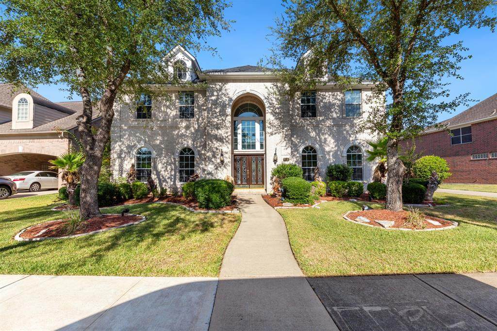 1422 Meadow Lakes Drive - Photo 1