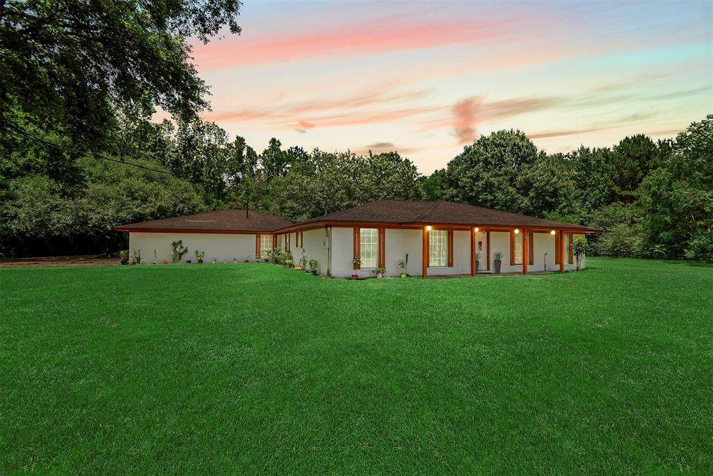564 County Road 347 - Photo 1