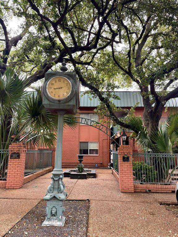 3502 Burlington Street - Photo 1
